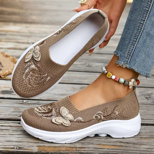 Damen Mokassins mit floraler Stickerei und flexiblem Sohlen EB
