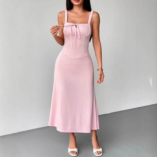 Damen Maxikleid mit formschöner Schnürung und eleganten Trägern EB