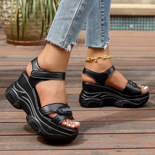 Damen Komfortable Plateau-Sandalen mit elastischen Riemen und modischem Design EB