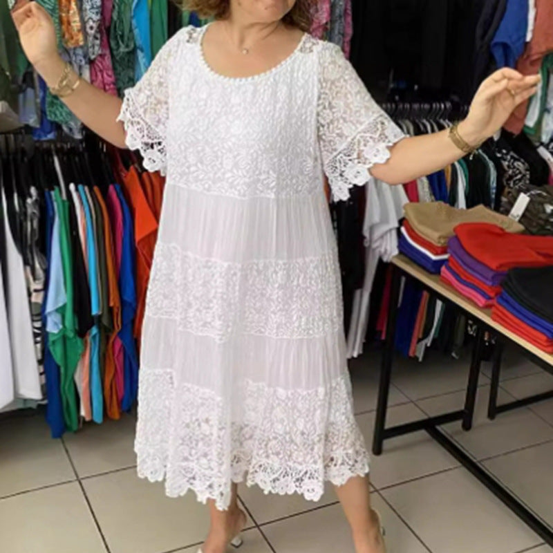 Damen Maxikleid mit luftiger Spitze und elegantem Rüschensaum Heidi-Mode