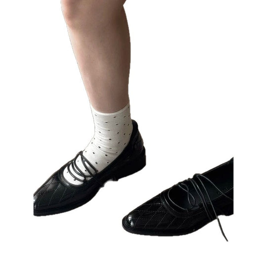 Damen edle Lackleder-Schuhe mit raffiniertem Schnürdesign EB
