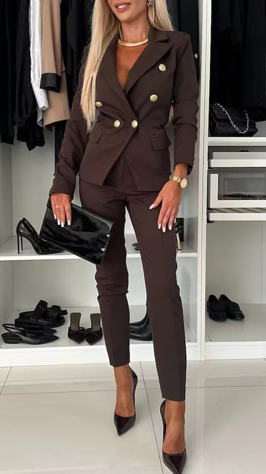 Damen Doppelreihiger taillierter Hosenanzug mit Slim-Hose EB