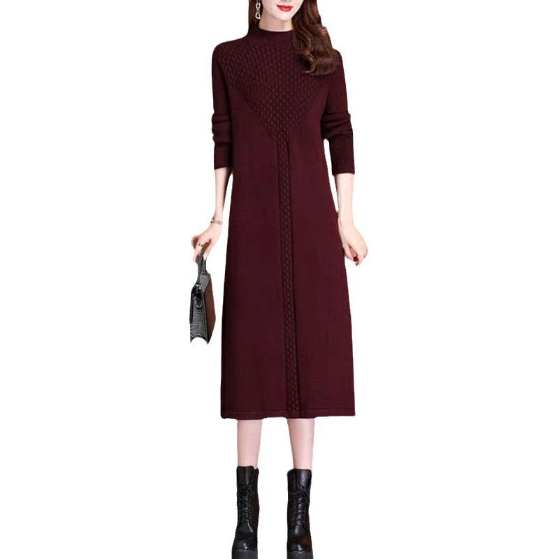 Damen Strickmaxikleid mit hohem Kragen und eleganten Zopfdetails EB