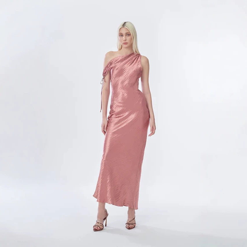 Damen elegantes langes asymmetrisches Kleid mit raffiniertem Rüschendetail EB