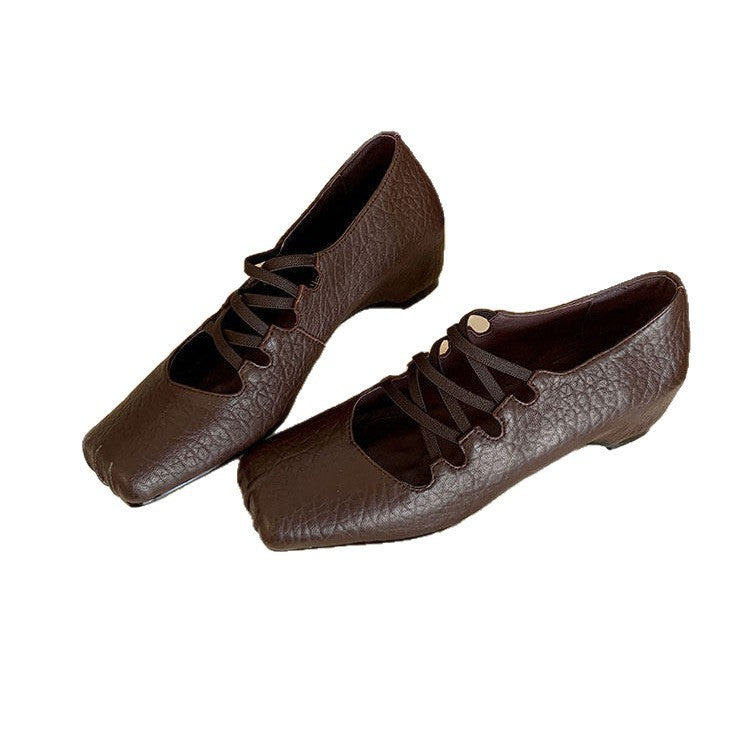 Damen Ballerinas mit einem innovativen Schnürdesign und komfortabler Einlegesohle EB