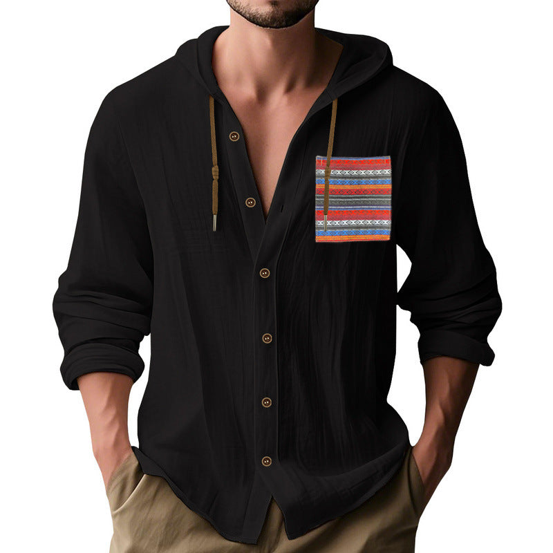 Herren nan leichte Kapuzenhemdjacke aus strukturierter Baumwollmischung mit Ethno‑Brusttasche und Knopfleiste EB