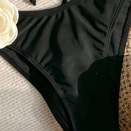 Damen Hochgeschlossener Bikini mit raffinierten Blumenapplikationen EB