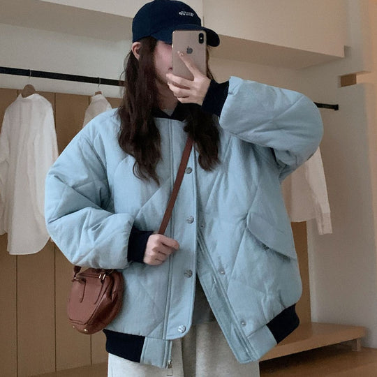 Damen Kuschelige gesteppte Jacke mit Druckknöpfen und weichem Innenfutter EB