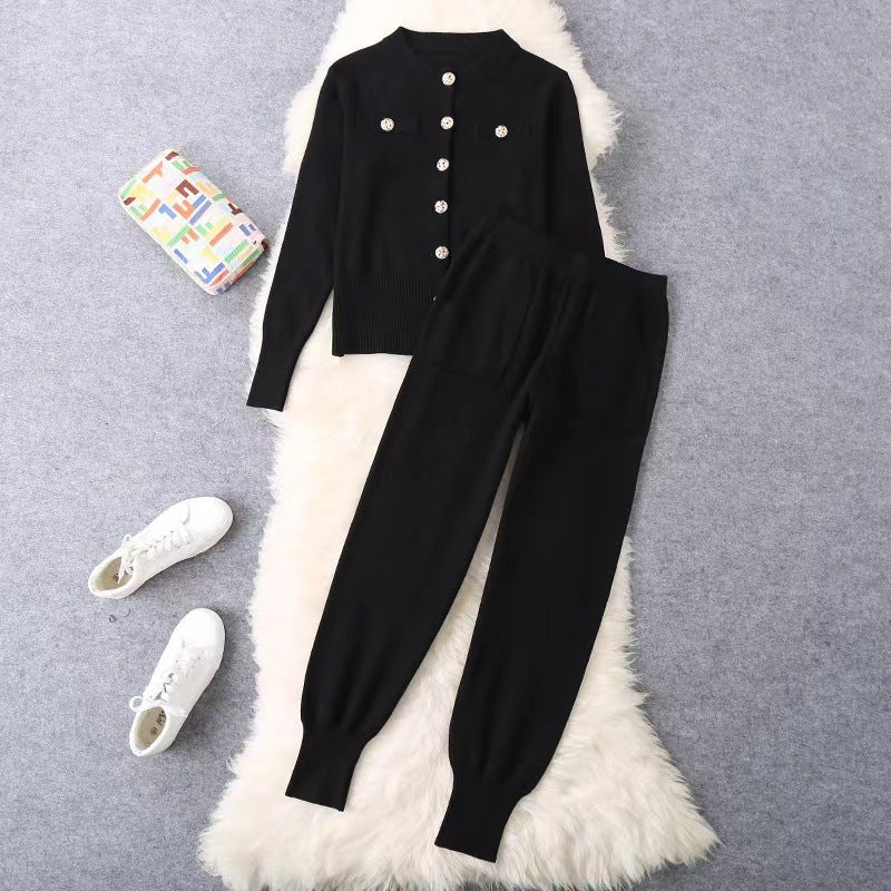 Damen elegantes Strickanzug-Set mit Knopfdétails EB