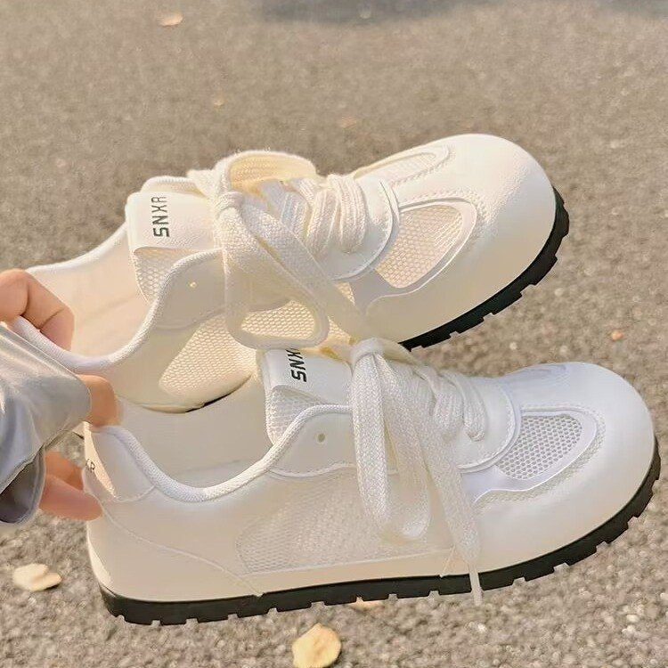Damen Atmungsaktive Freizeitsneaker mit rutschfester Sohle und stabiler Dämpfung EB