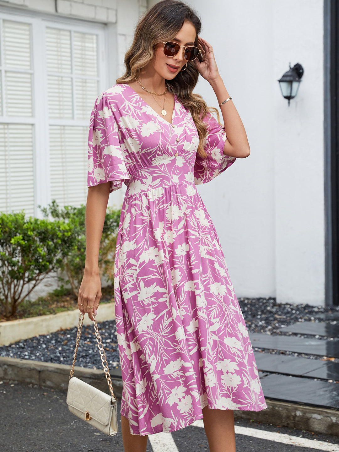 Damen Midi-Kleid mit voluminösen Ärmeln EB