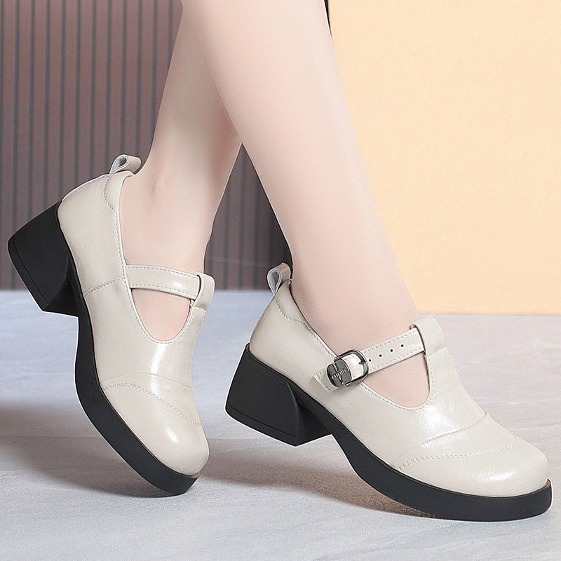 Damen Riemchenpumps mit stabilem Blockabsatz und modischem Riemchen EB