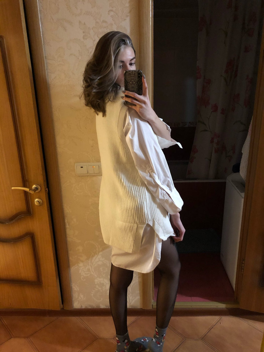 Damen Strickkleid mit modischem feinen Rippstrick und lässigem Schnitt EB