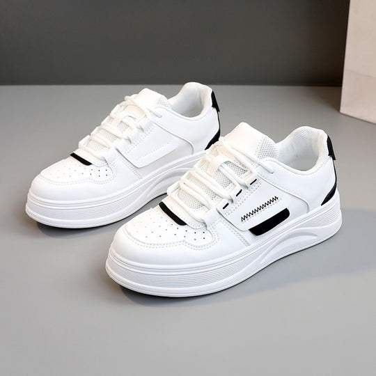 Damen Sneakers im sportlichen Design mit atmungsaktiver Oberflächenstruktur und flexibel gepolsterter Laufsohle EB
