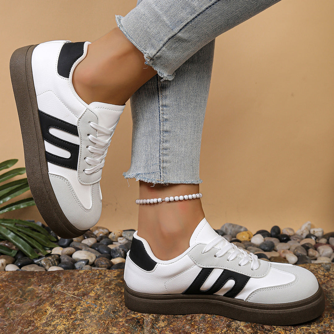Damen Sneakers mit gepolsterter Sohle und modischem Design EB