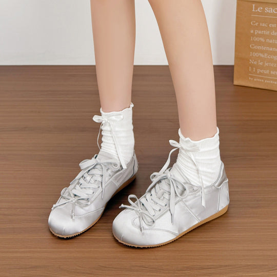 Damen Modische und komfortable Sneakers mit Satin-Oberfläche EB