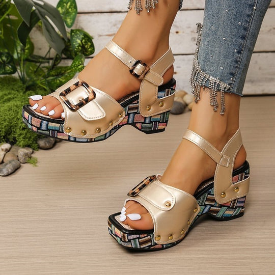 Damen Fashion-Plateau-Sandalen mit modischem Schnallen-Detail EB