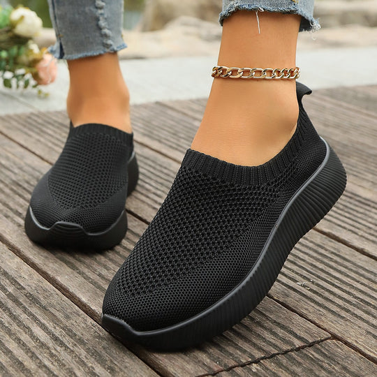 Damen Bequeme Slip-On Sneakers aus atmungsaktivem Strickmaterial EB