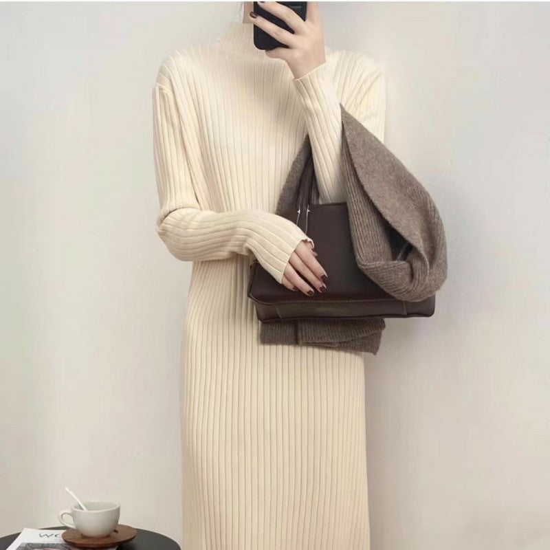 Damen Strickkleid mit hohem Kragen und Rippenstruktur EB