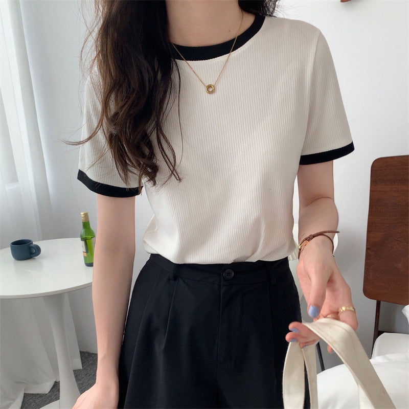 Damen Kurzarmshirt mit modischem Kontrastkragen und lässigem Schnitt EB