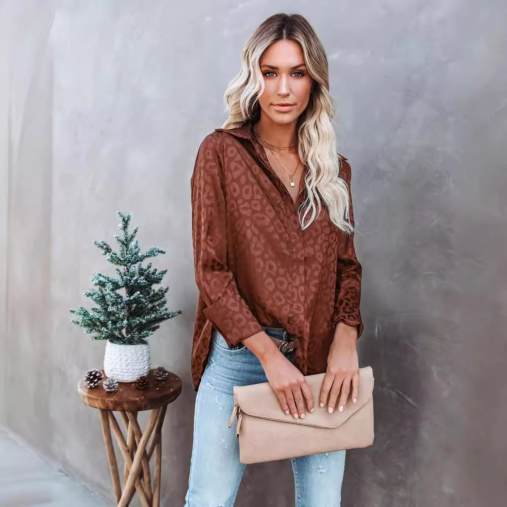Damen Elegante Bluse mit feinem Strukturmuster und durchgehendem Knopfverschluss EB