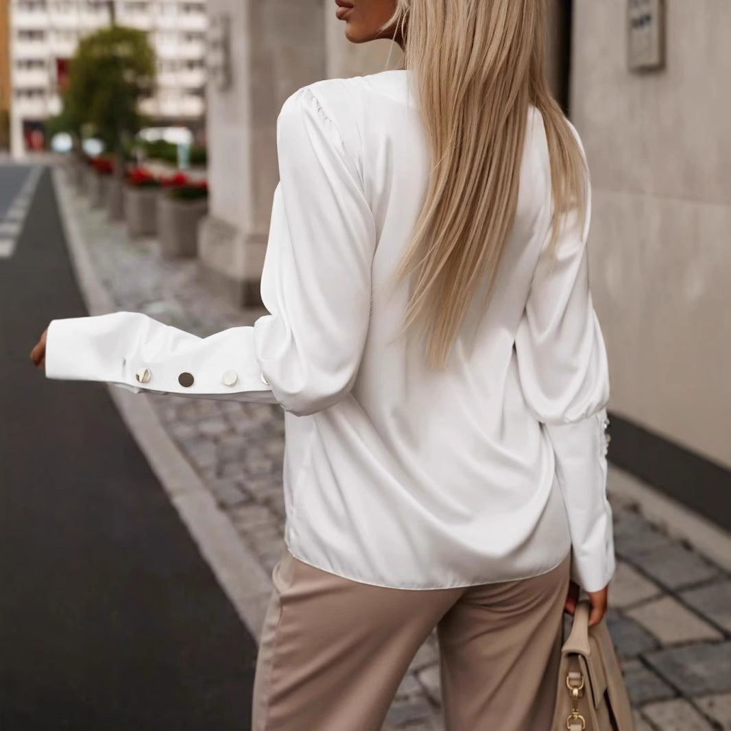 Damen gehobenes Oberteil mit eleganten Knopfdetails EB