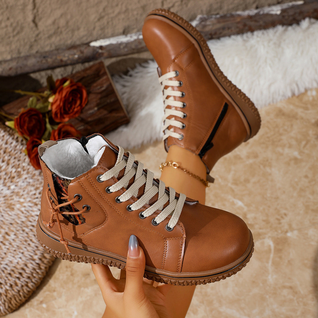 Damen gefütterte Schnürstiefelette mit Teddyfutter, seitlichem Reißverschluss und profilierter Gummisohle EB