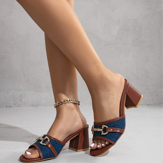 Damen modische Slipper mit eleganten Ketten- und Denim-Details EB