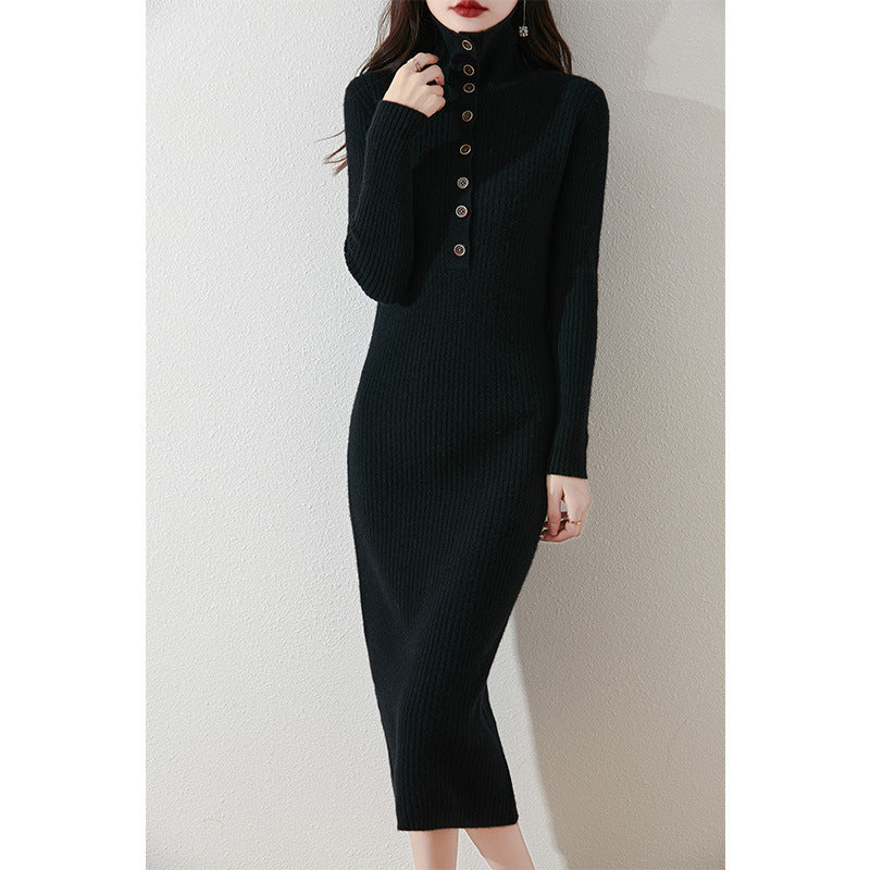 Damen Strickkleid mit Stehkragen und dekorativen Knöpfen EB