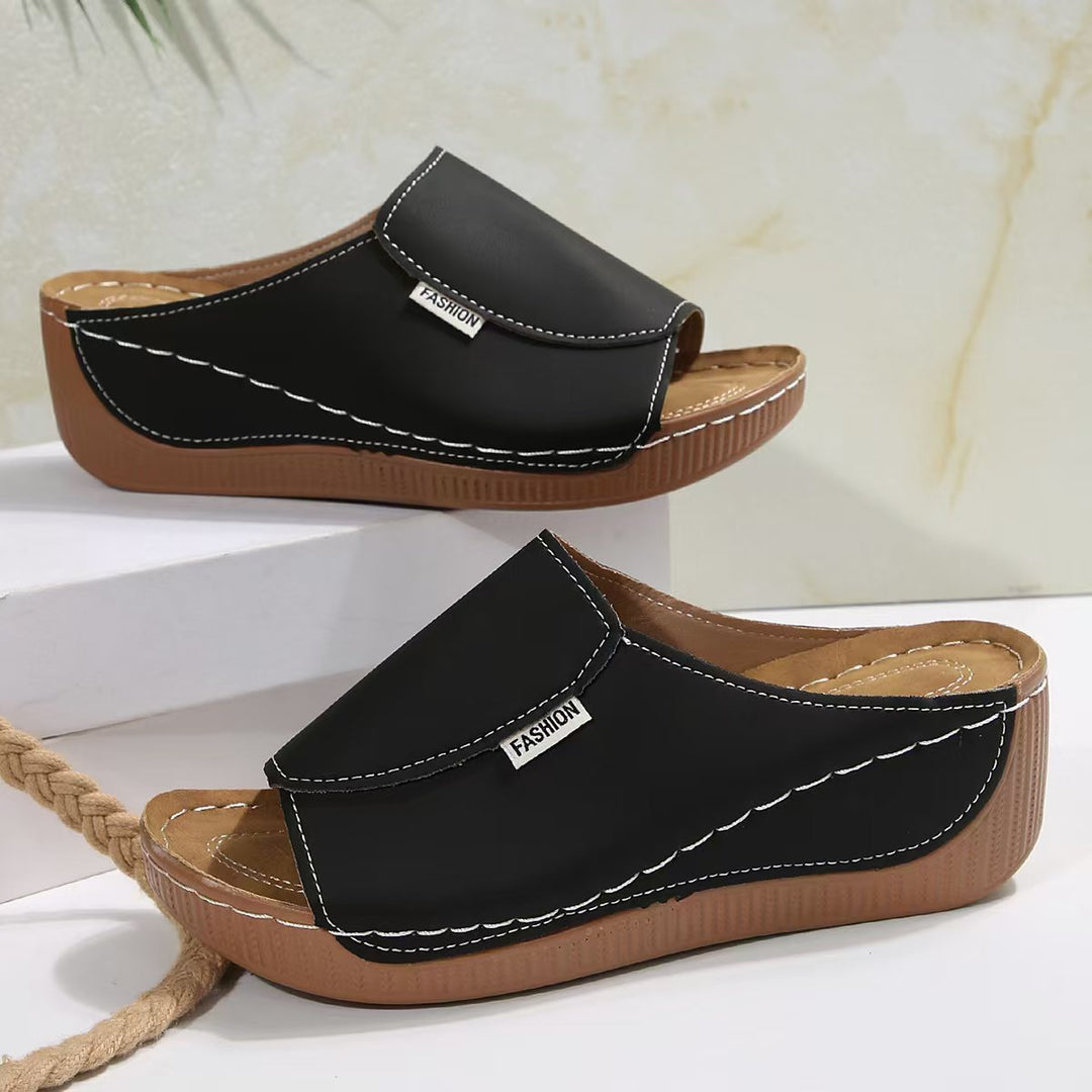 Damen Wedge-Pantoletten mit modischem Riemendesign und komfortablem Fußbett EB