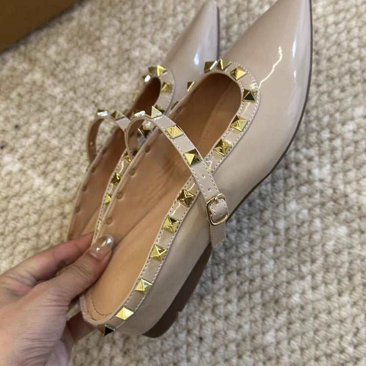 Damen elegante spitze Mules mit goldenen Nieten EB
