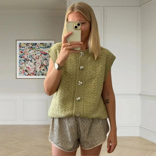 Damen Strickweste mit dekorativen Knöpfen und elegantem Schnitt EB