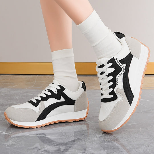 Damen Sportliche Freizeitschuhe mit atmungsaktiven Mesh-Einsätzen und dämpfender Laufsohle EB