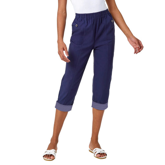 Damen Cropped Capri-Hose mit elastischem Bund, aufgesetzten Taschen und kontrastiertem Umschlag EB