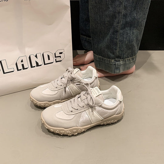Damen Sportliche Sneaker mit atmungsaktiver Oberfläche und rutschfester Gummisohle EB