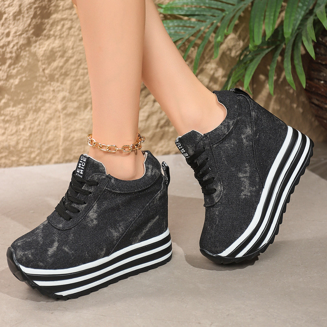 Damen Wedge-Sneaker im Denim-Look mit komfortablem Plateau EB