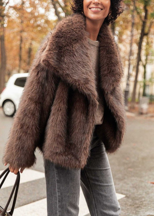 EB | Luxe Kunstpelzjacke