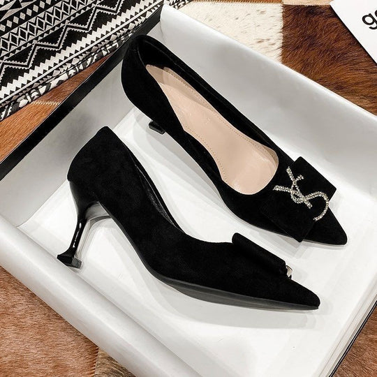 Damen Elegante Pumps mit Druckknopfdetail und schickem Blockabsatz EB