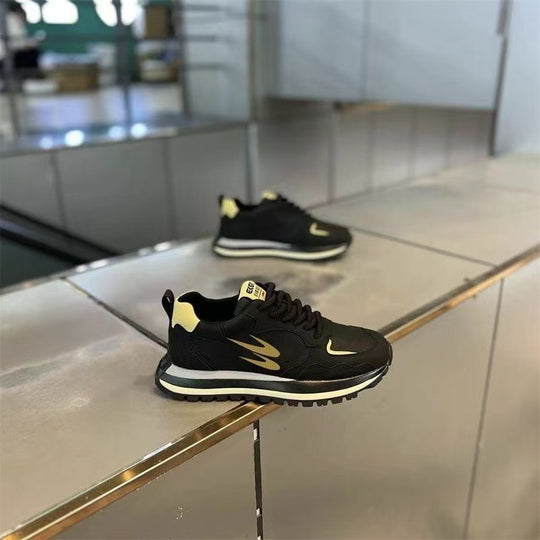 Damen sportliche Freizeitsneaker mit robustem Profil und innovativer Dämpfung EB