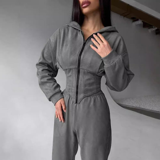 Damen Urbaner Kapuzen-Jumpsuit mit funktionellen Details EB
