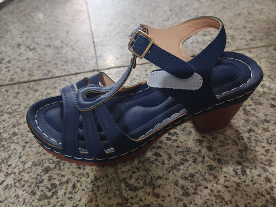 Damen T-Strap Sandaletten mit gepolstertem Komfortfußbett und mittlerem Blockabsatz EB