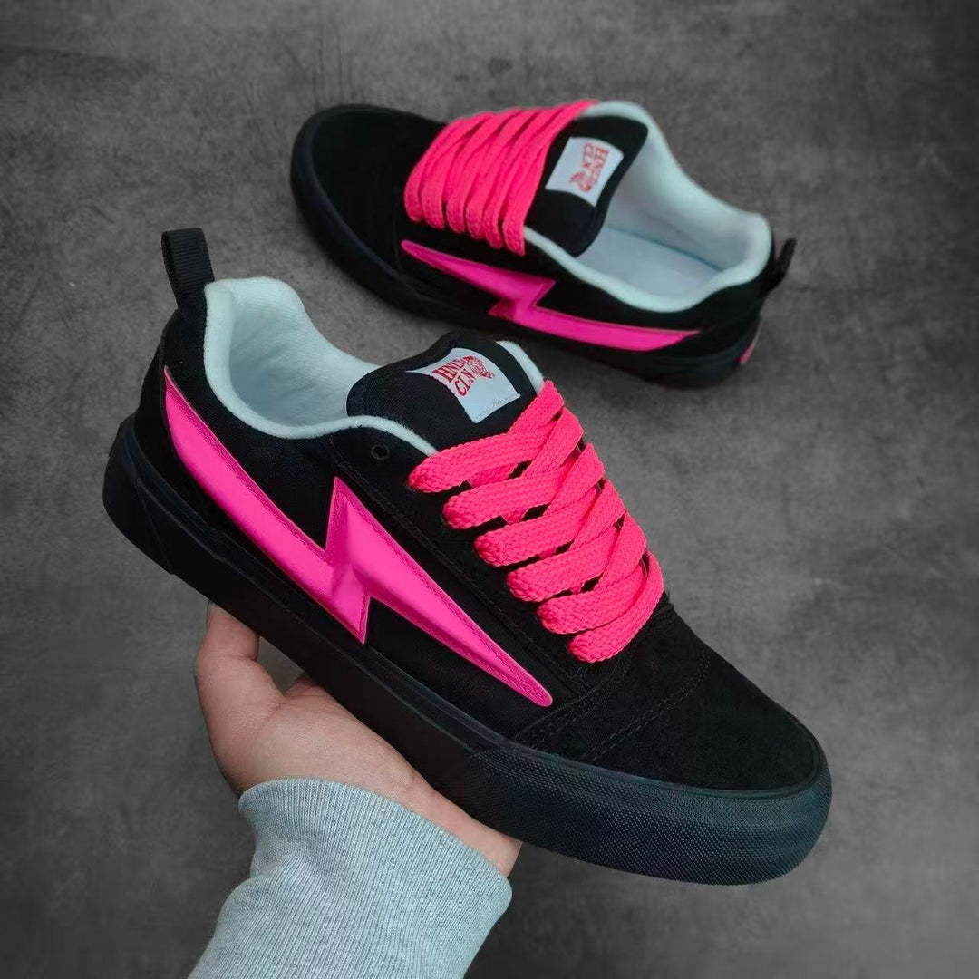 Damen Sportliche Sneaker im dynamischen Blitzdesign EB