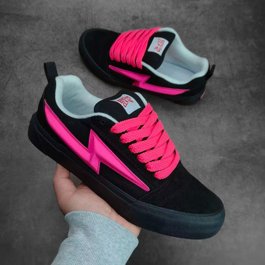 Damen Sportliche Sneaker im dynamischen Blitzdesign EB