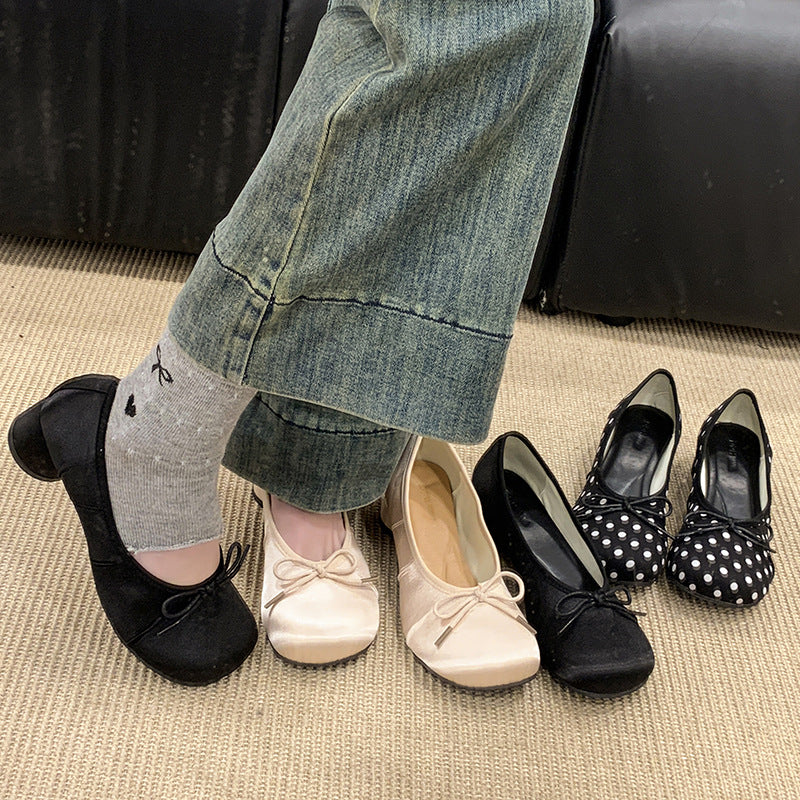 Damen Ballerinas mit punktemuster und komfortablem Blockabsatz EB