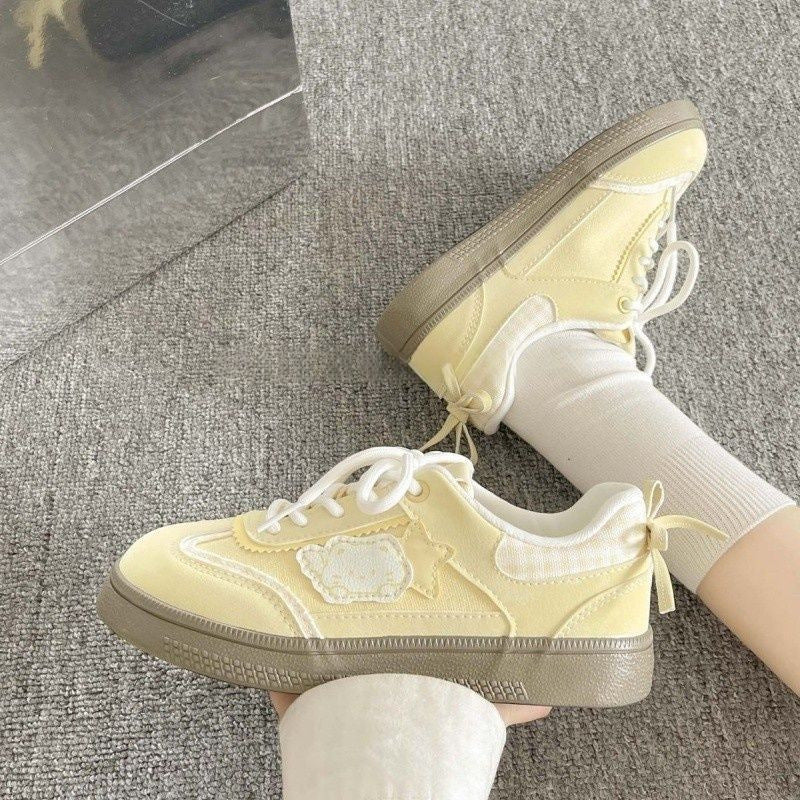 Damen Sportliche Sneakers mit modernem Design und bequemer Polsterung EB