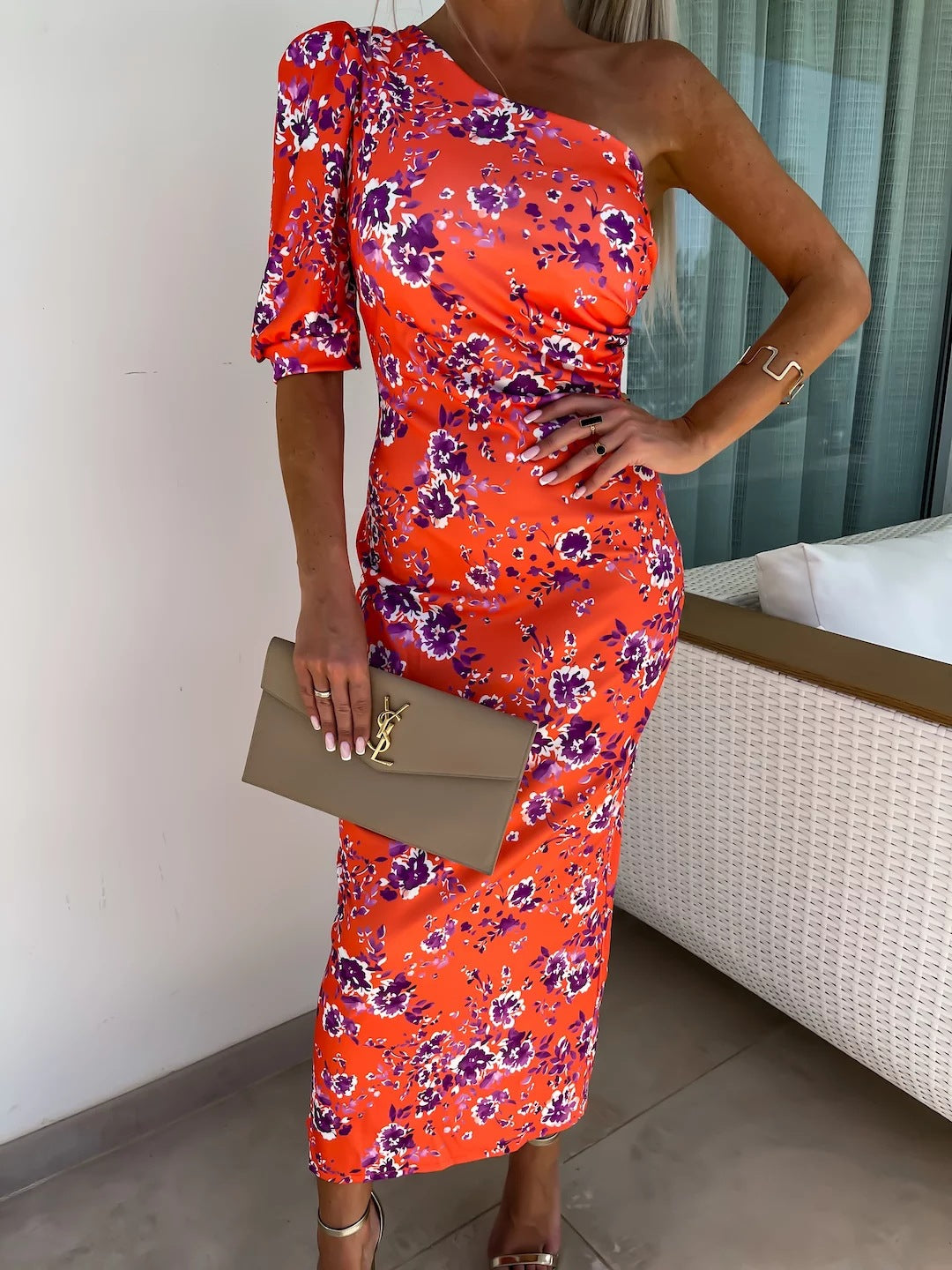 Damen Elegantes Knistern Maxikleid mit asymmetrischem Design und Rüschendetails EB