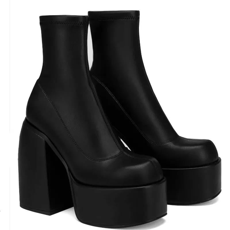 Damen nan Plateau-Stiefelette mit hohem Blockabsatz, nahtlosem Stretchschaft und robuster Laufsohle EB