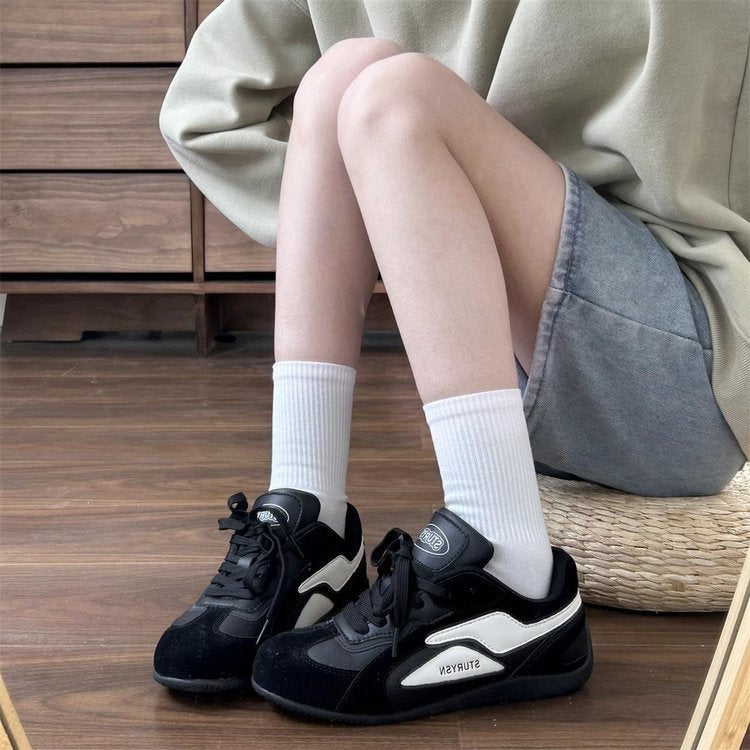 Damen Sportliche Sneakers mit modernem Design und strapazierfähigem Obermaterial EB