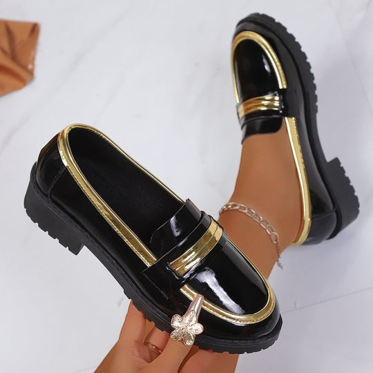 Damen Hochglanz-Mokassins mit elegantem Metallakzent EB