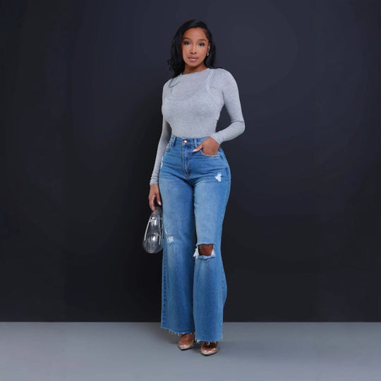 Damen Weit geschnittene Jeans mit stylishen Distressed-Details EB